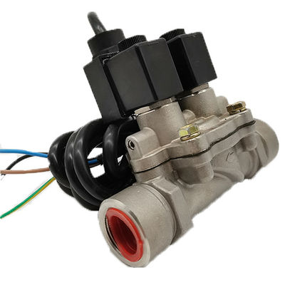 Un buon prezzo. Componenti del distributore di carburante Adblue Valvola solenoide 220V in linea