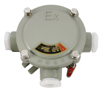 Хорошая цена. Бренд Bernet JX03 Противоупорная стыковочная коробка для распределителя топлива онлайн